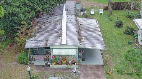 A home in PORT ORANGE