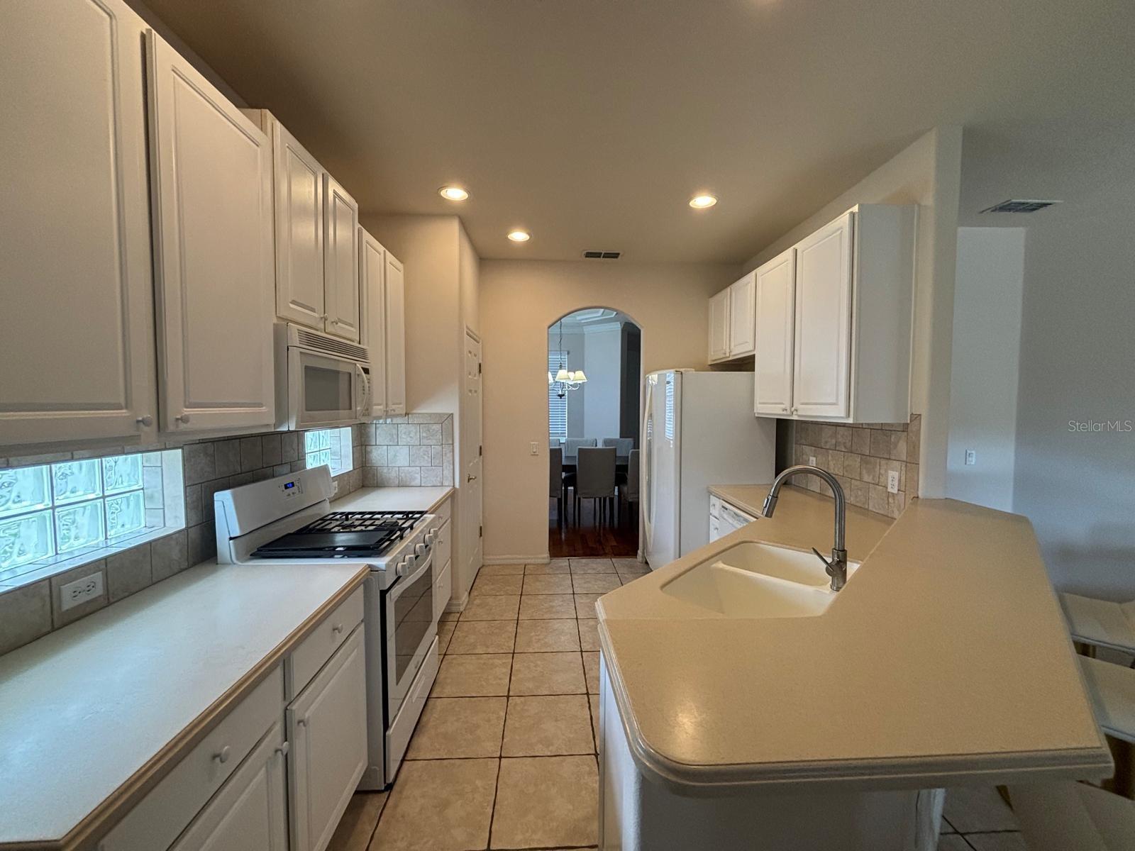 BELMERE VILLAGE G2 48 65 - Residential Lease