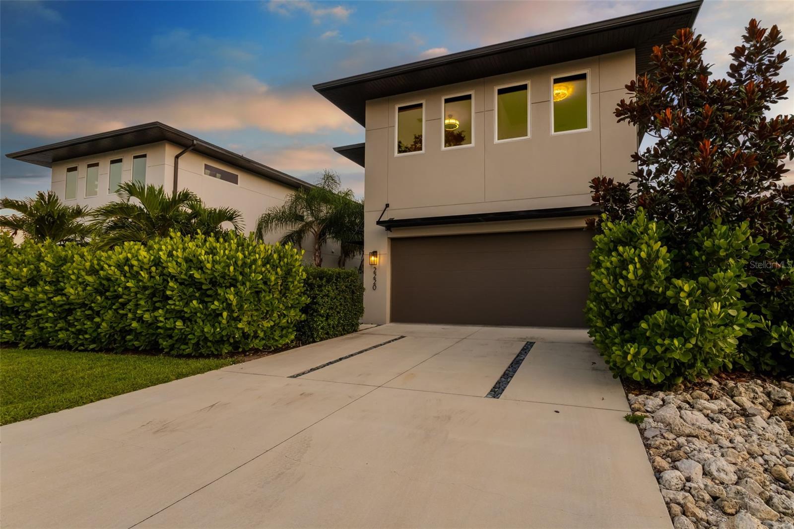 2220 PINE TERRACE