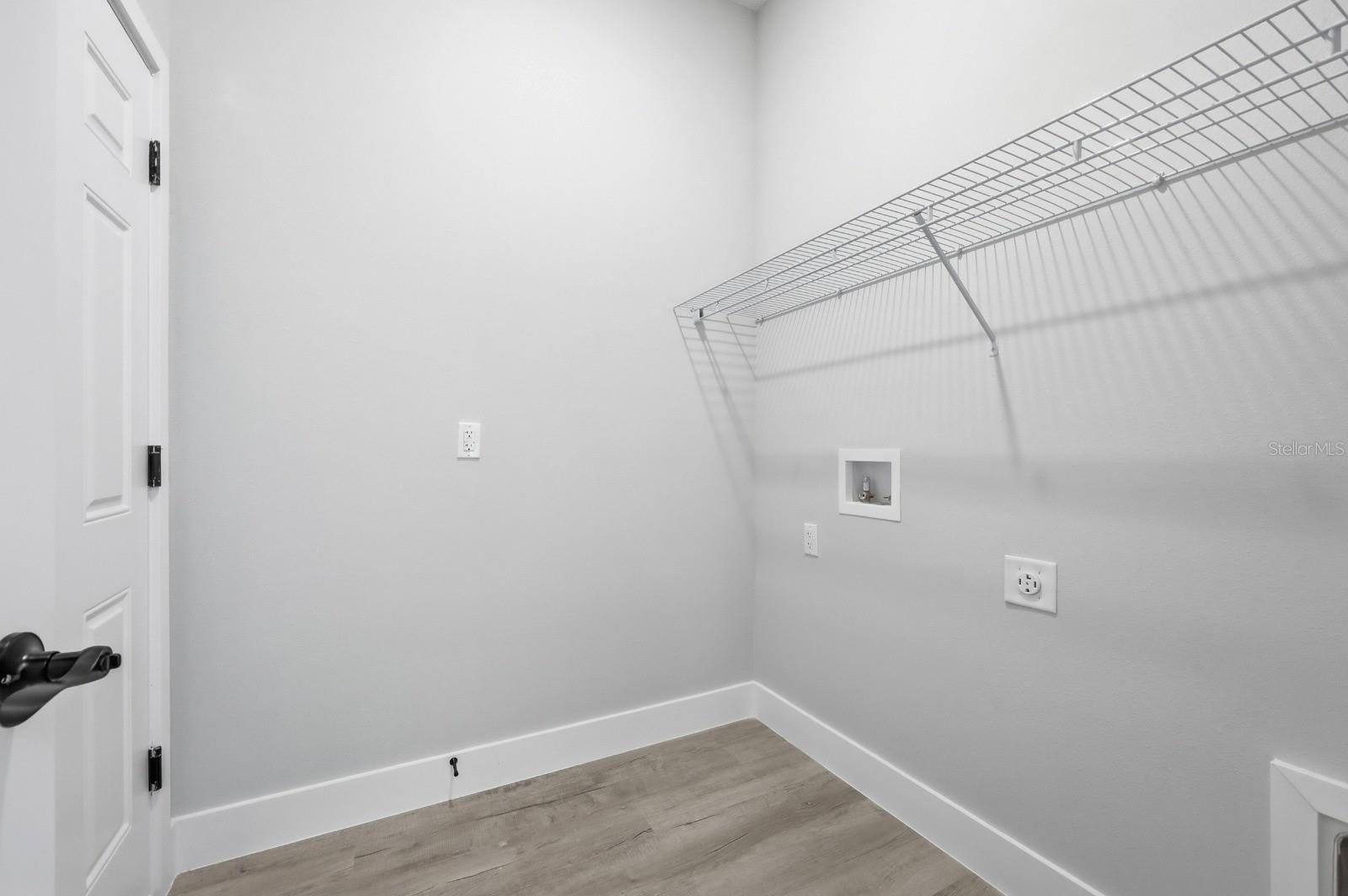 MARION OAKS UN 9 - Residential