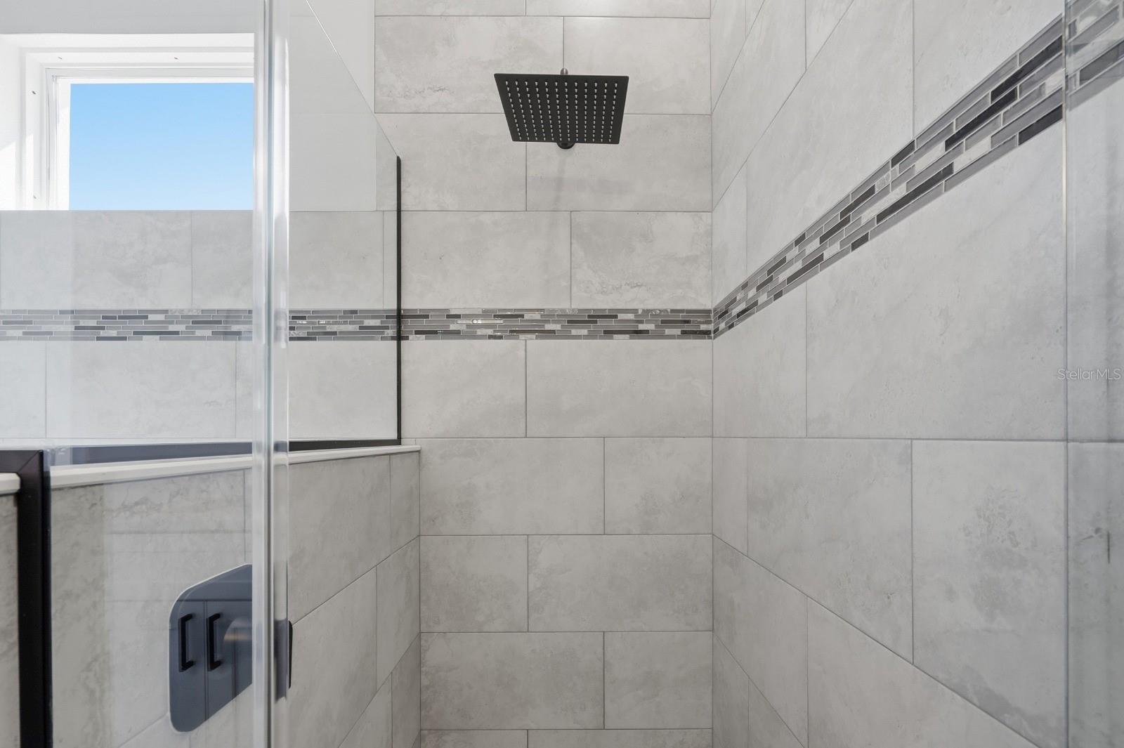 MARION OAKS UN 9 - Residential