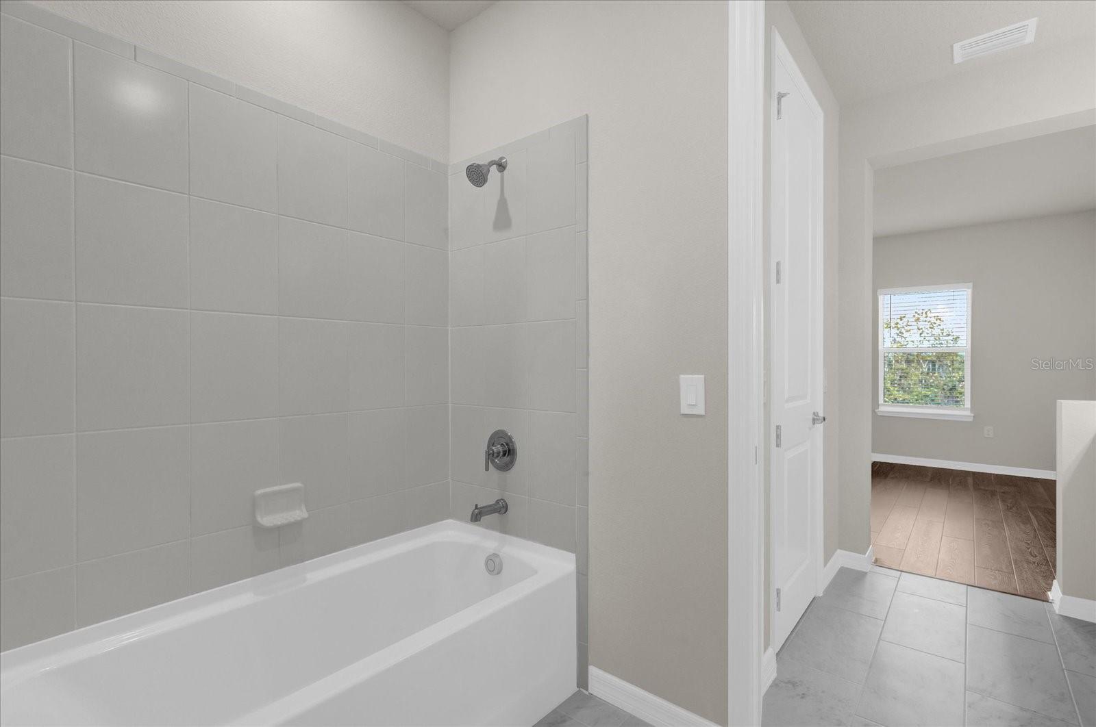 PARKVIEW RESERVE PH 2 - Residential Lease