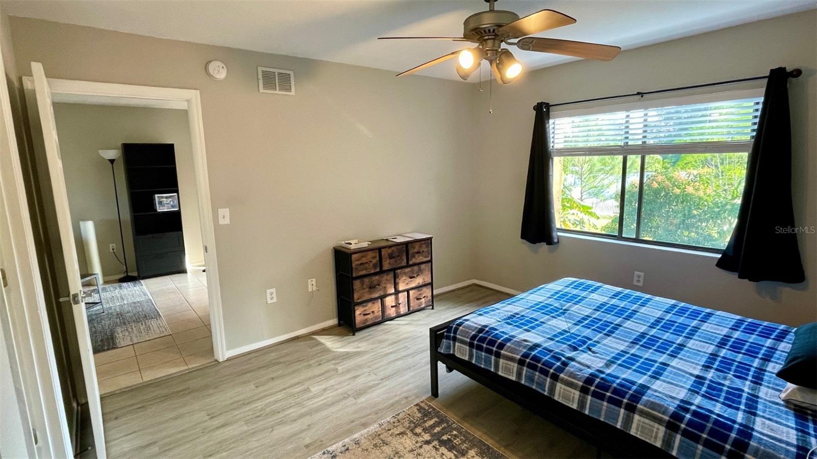 GARDEN WALK PH 1 - Residential Lease