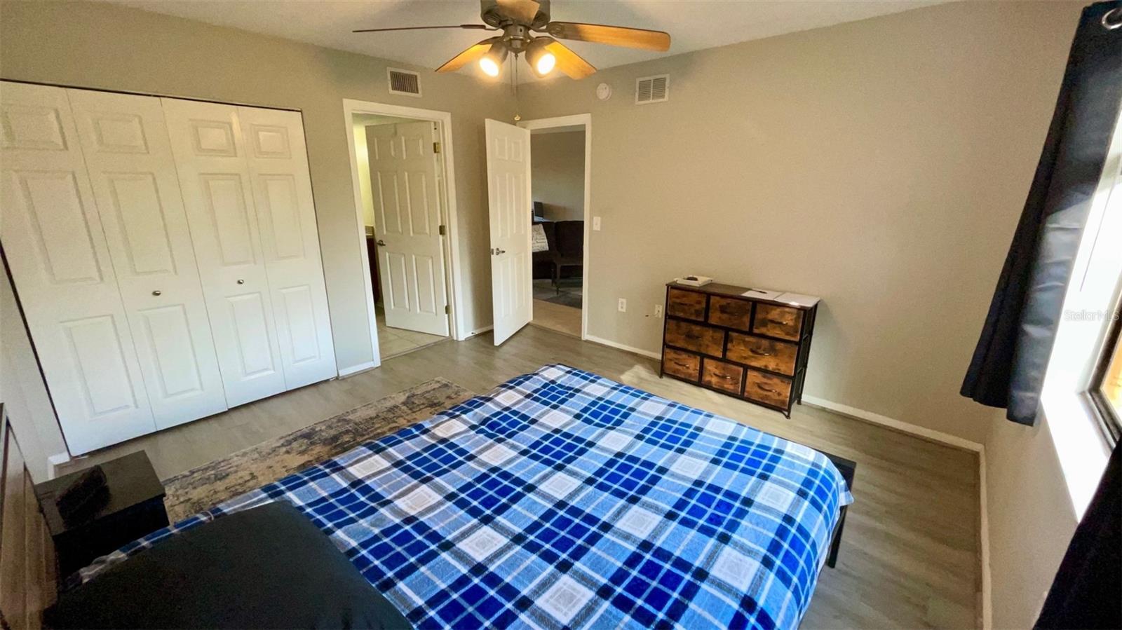 GARDEN WALK PH 1 - Residential Lease