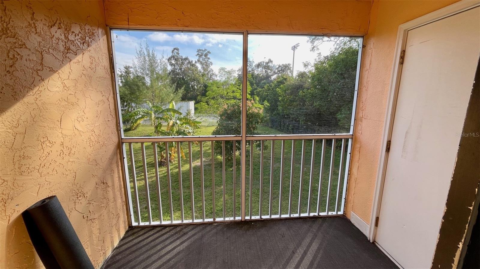 GARDEN WALK PH 1 - Residential Lease