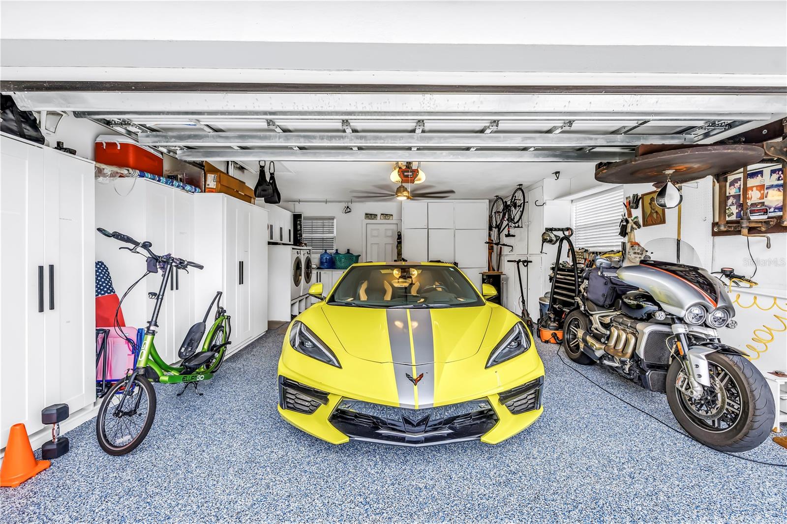 TIERRA VERDE - Residential