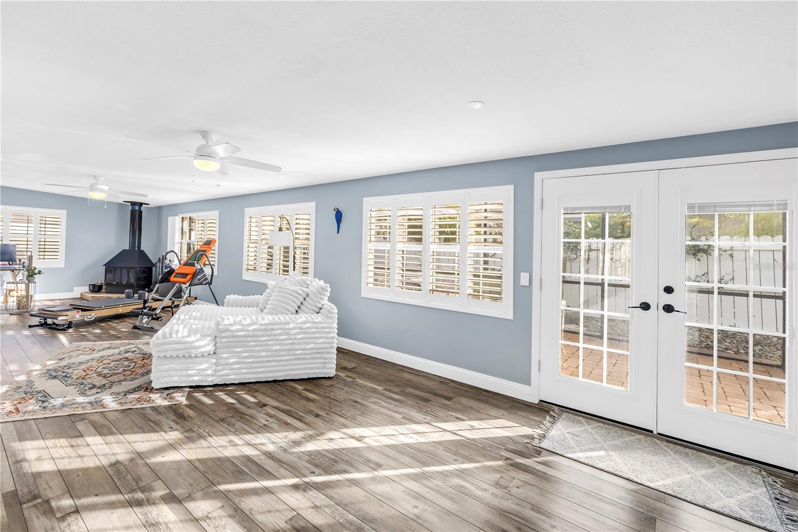 TIERRA VERDE - Residential