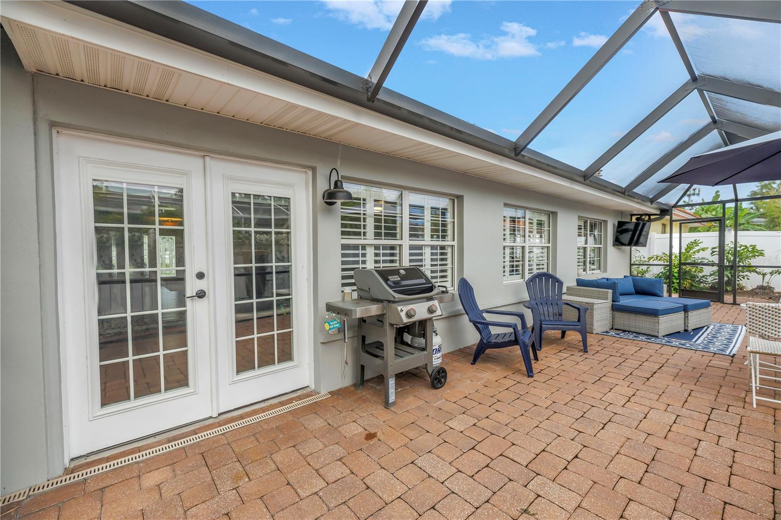 TIERRA VERDE - Residential