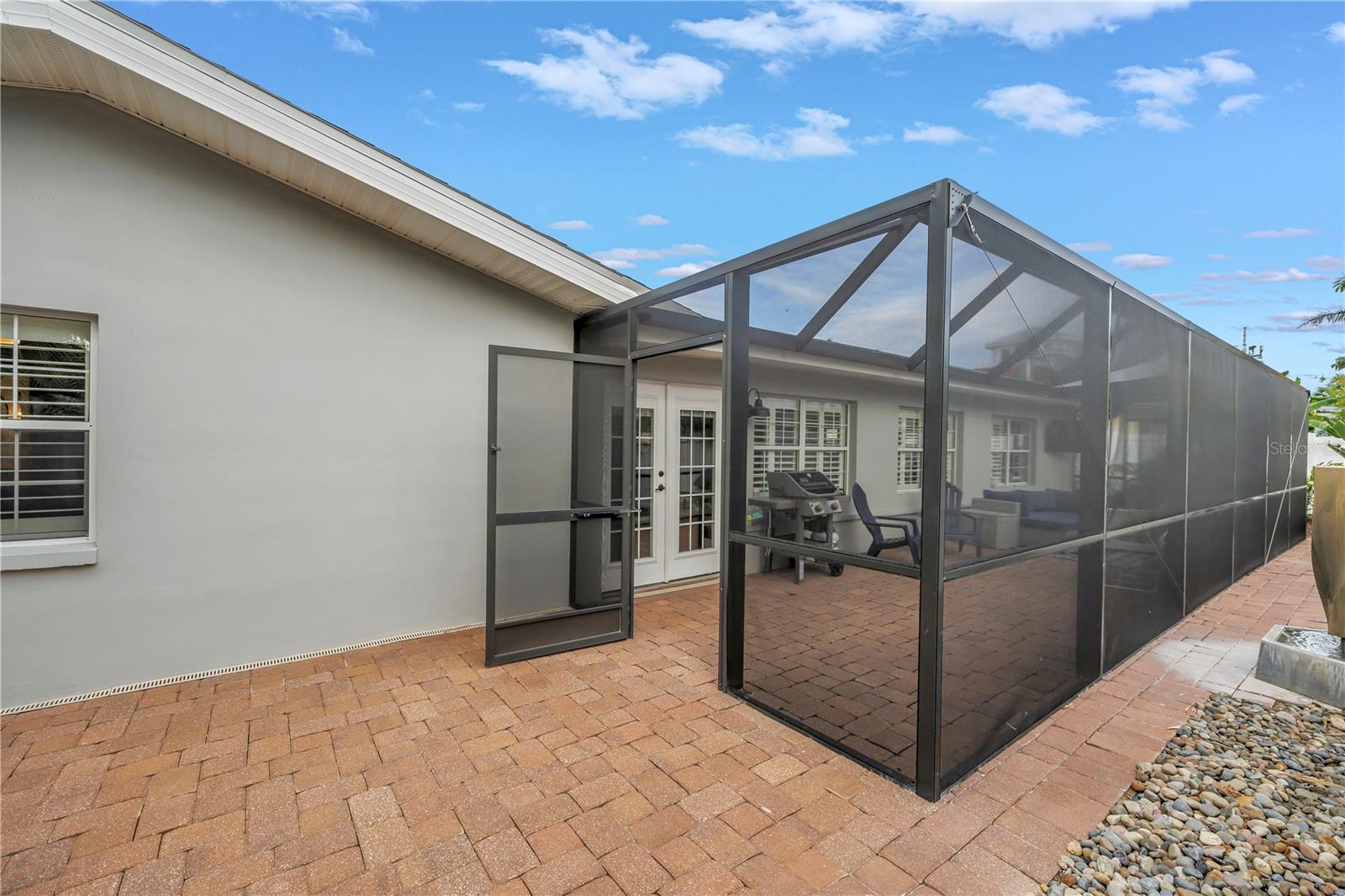 TIERRA VERDE - Residential