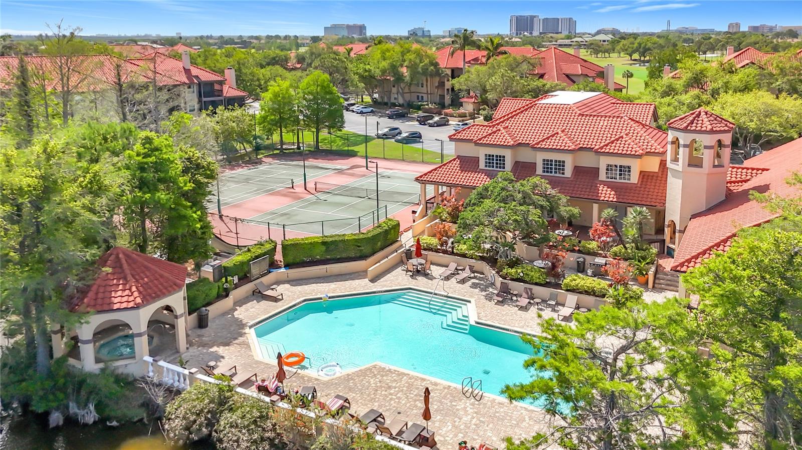 AUDUBON CONDO AT FEATHER SOUND - Residential