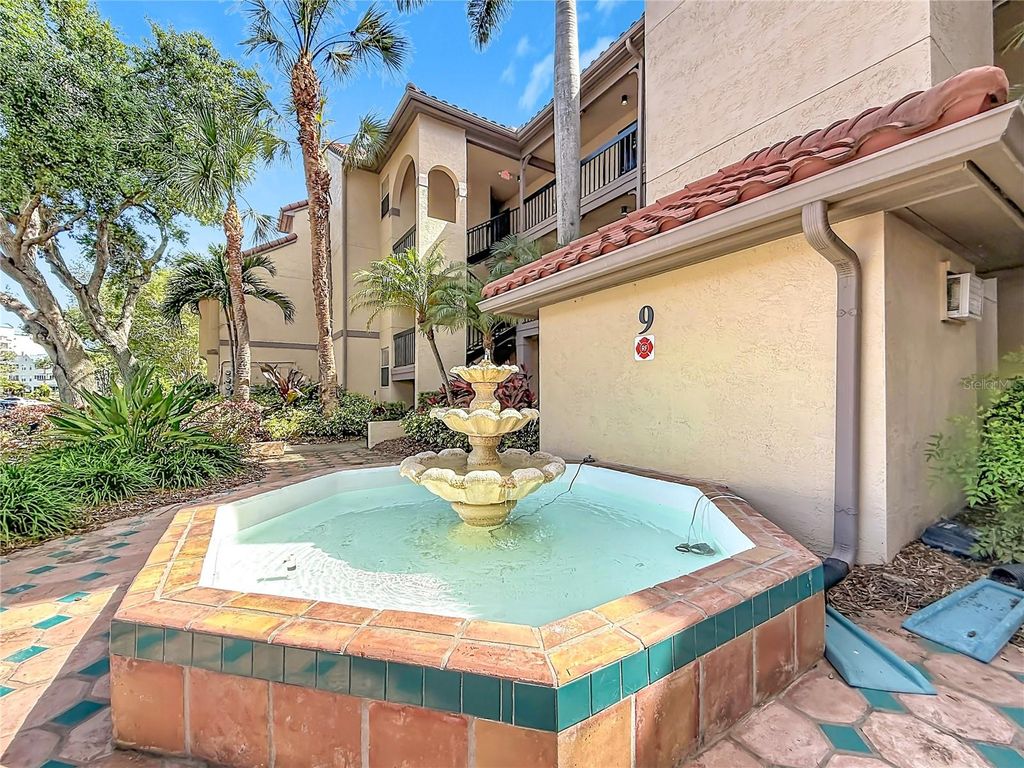 Photo of 2400 Feather Sound Drive #933, Clearwater, FL 33762 (MLS # TB8493126)