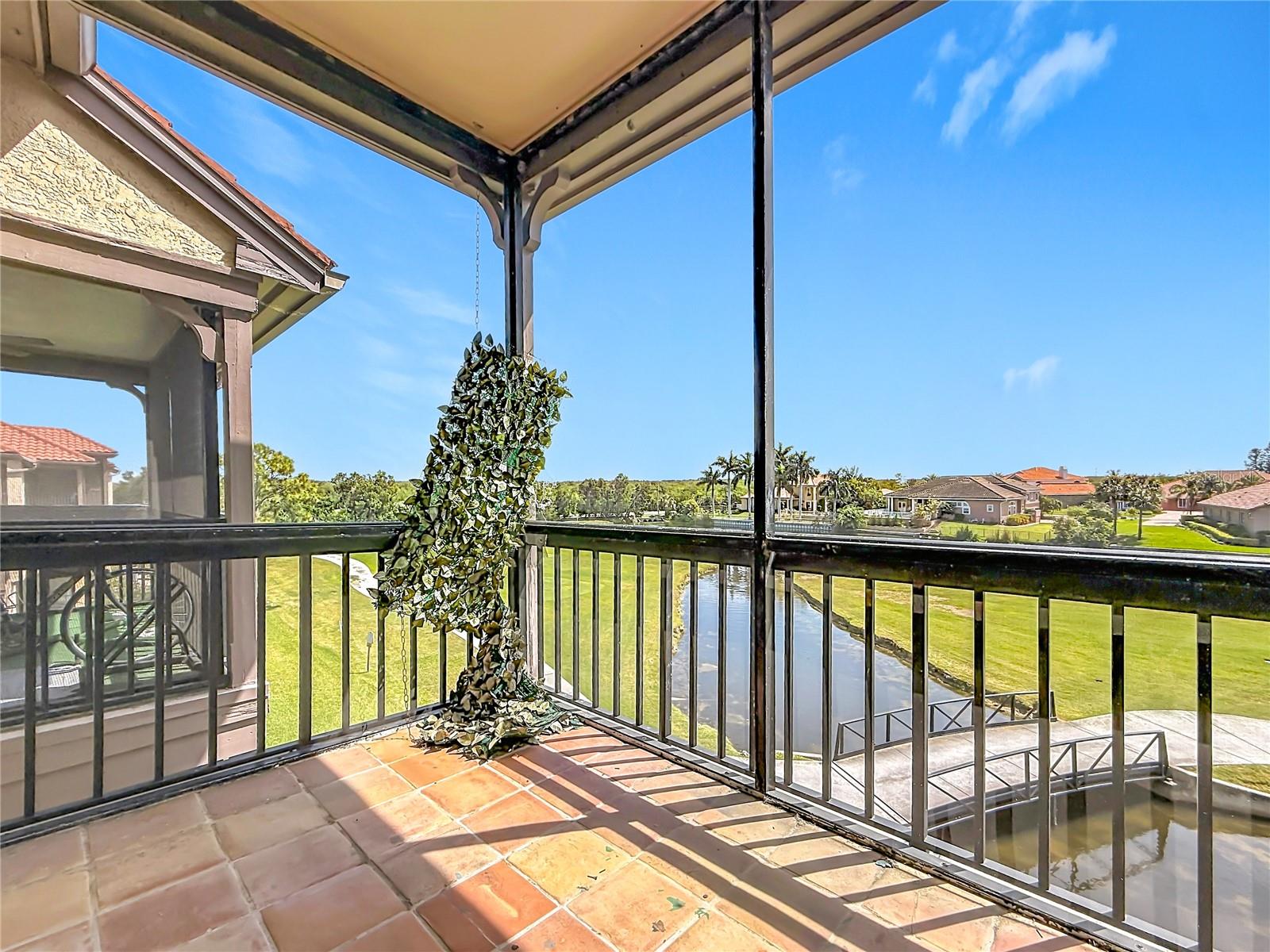 AUDUBON CONDO AT FEATHER SOUND - Residential