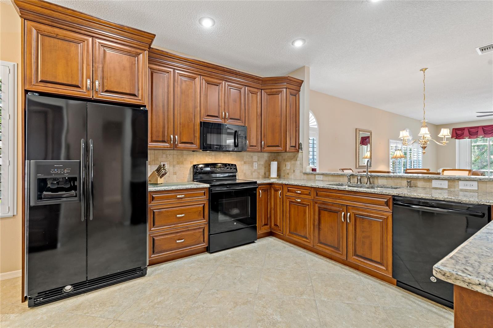 1383 DARTFORD DRIVE