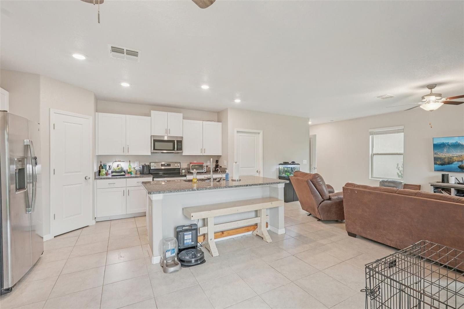 6961 KING CREEK DRIVE