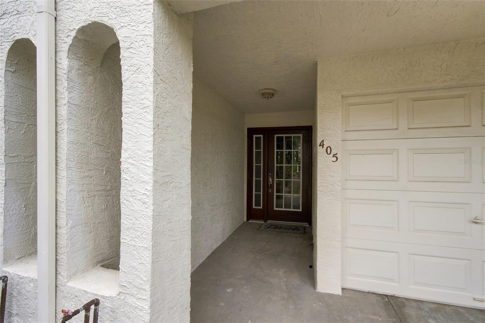 405 MADEIRA CIRCLE