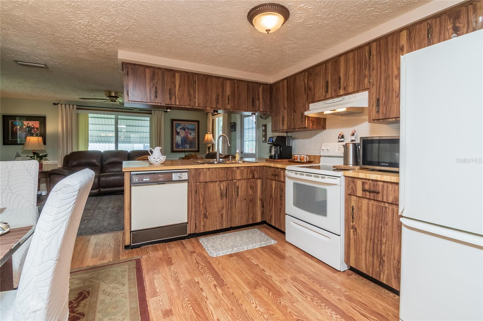 TANGLEWOOD TERRACE - Residential