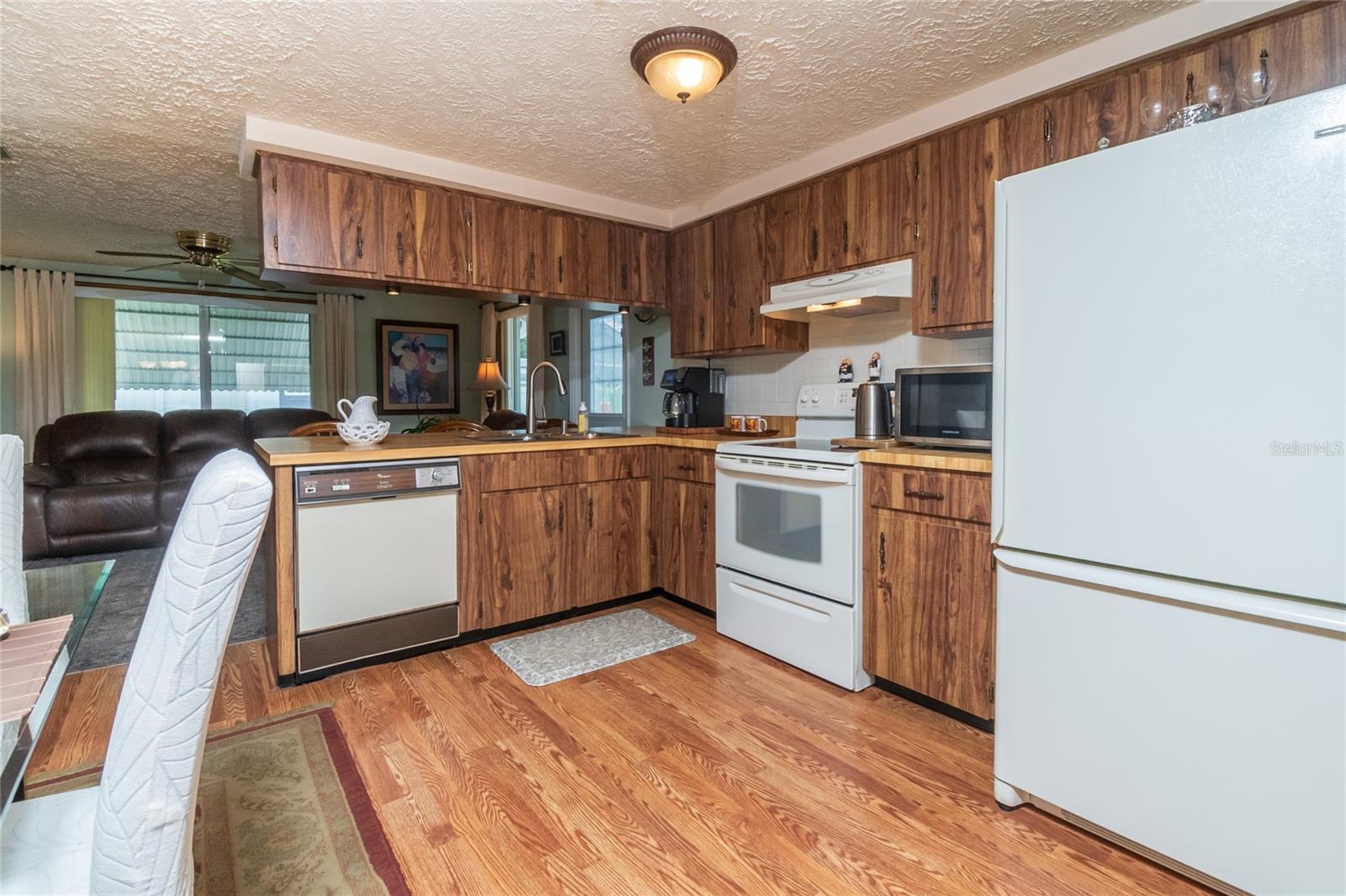 TANGLEWOOD TERRACE - Residential