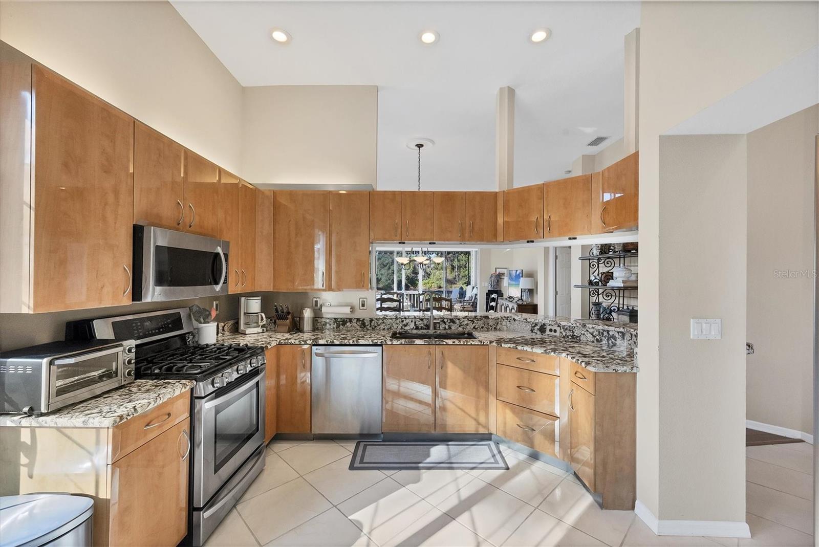 UNIVERSITY PARK - Residential Lease