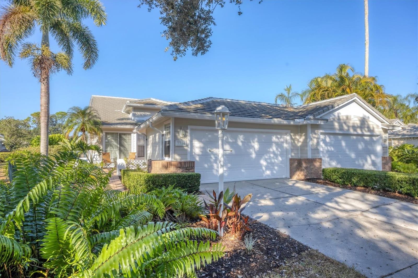 UNIVERSITY PARK - Residential Lease