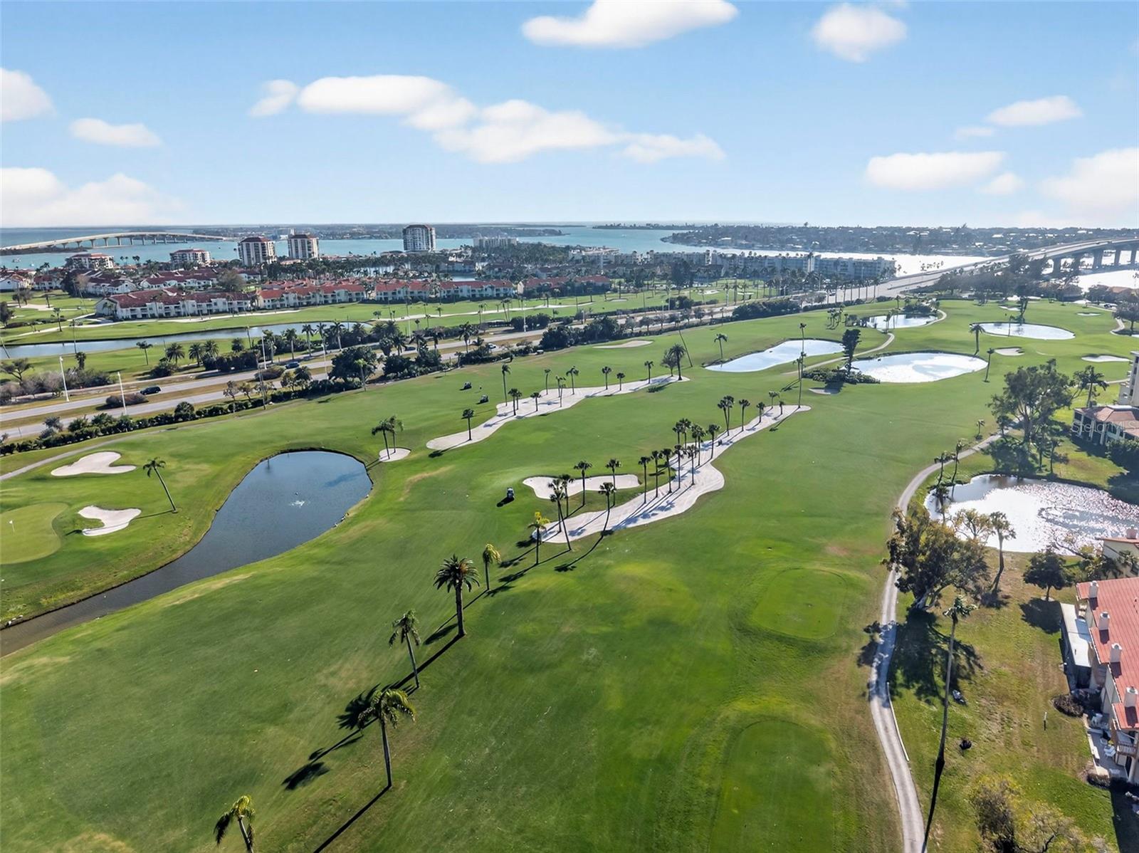 CASA DEL MAR CONDO III - Residential