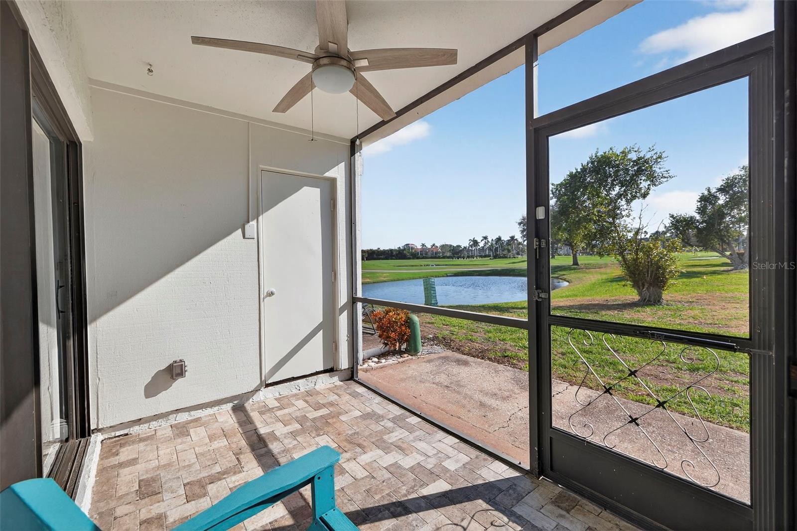 CASA DEL MAR CONDO III - Residential