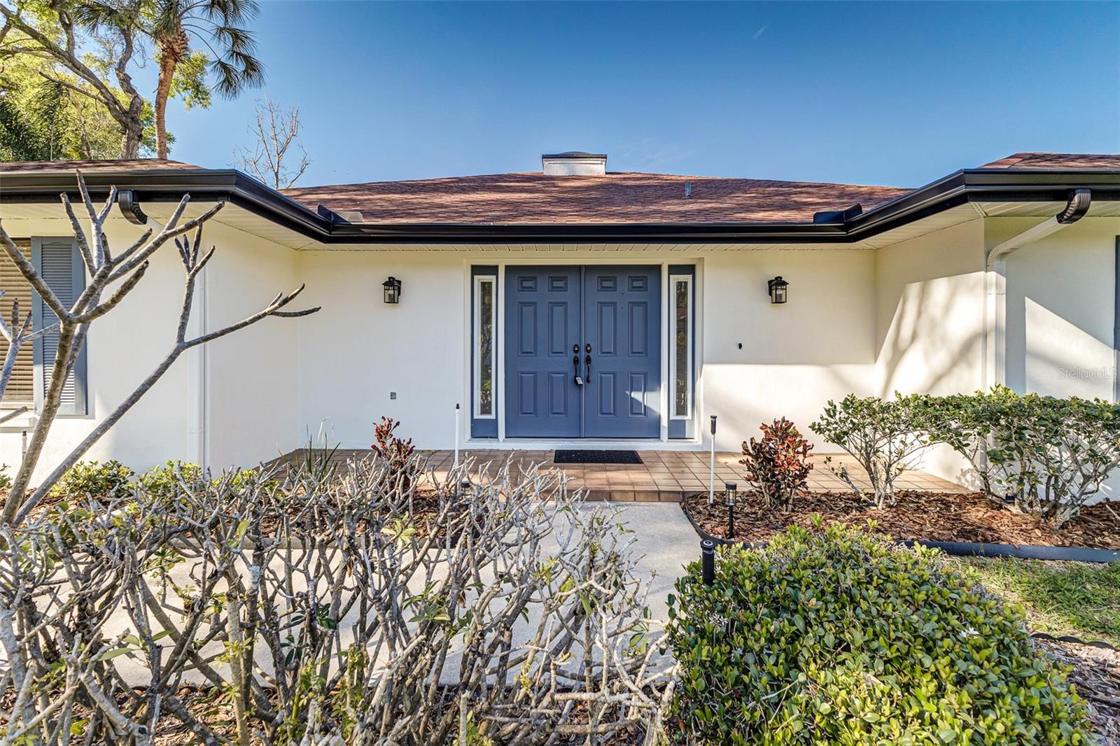 THERESA ARBOR - Residential