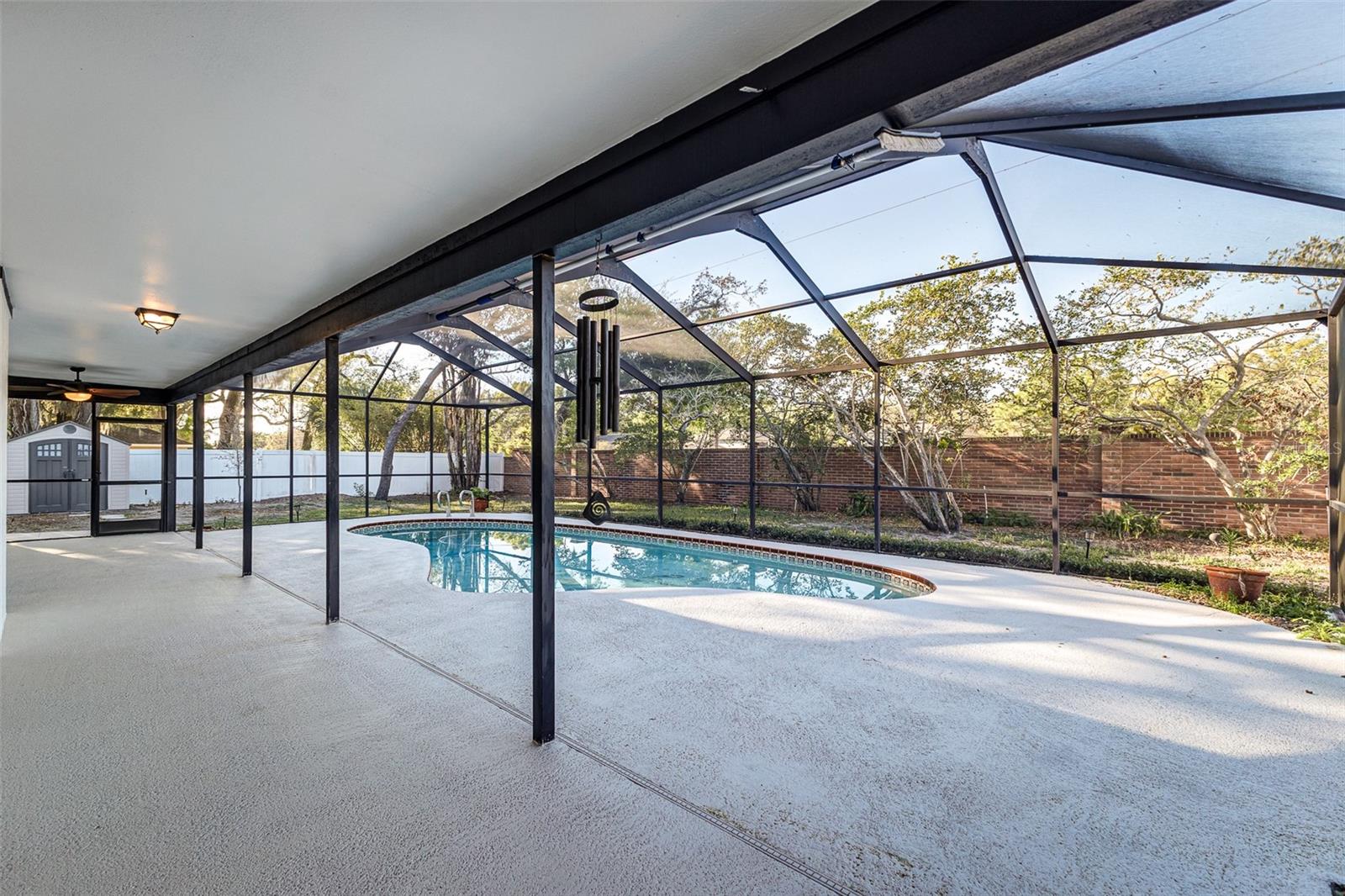 THERESA ARBOR - Residential