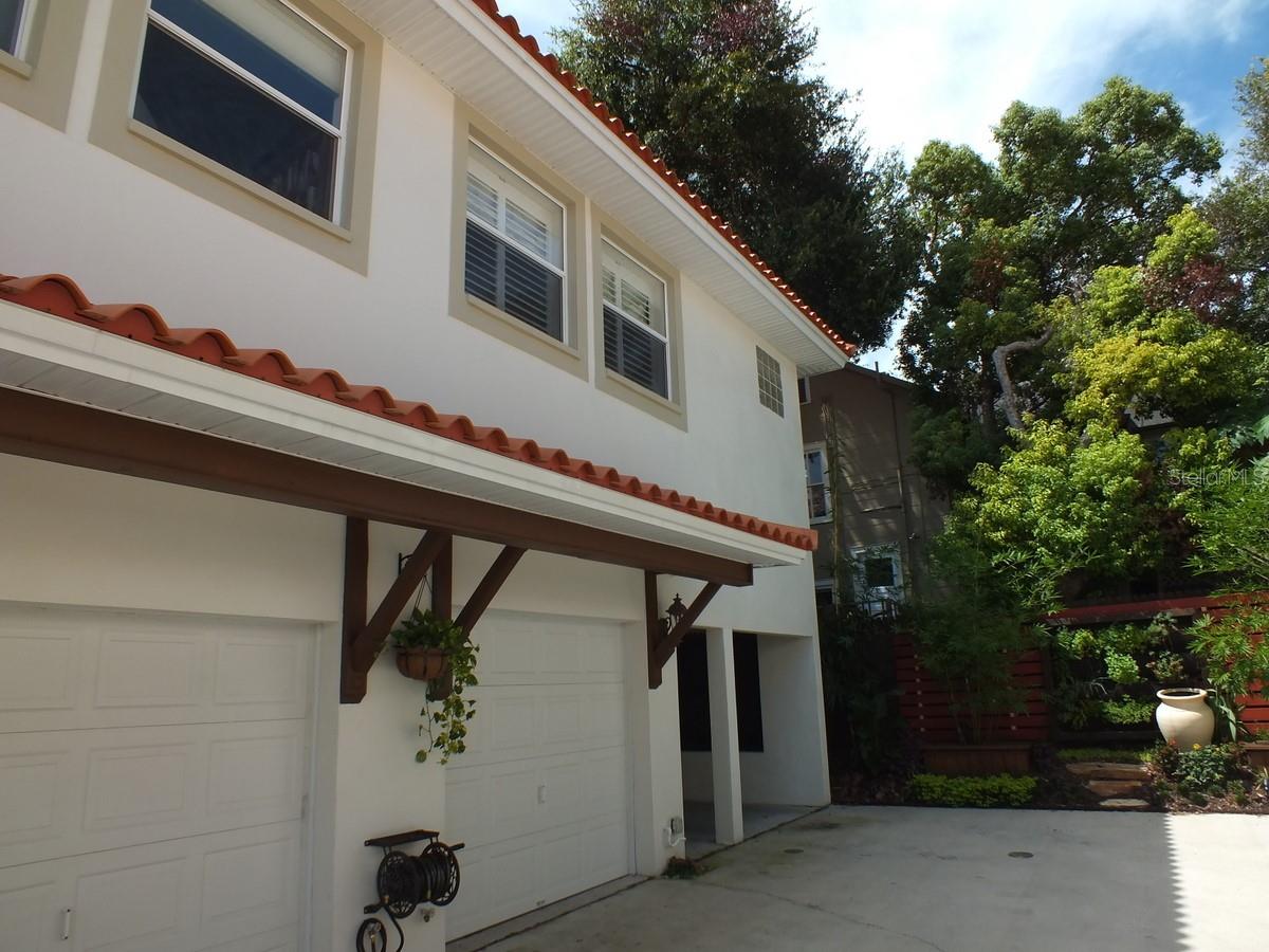 SIXTH AVE VILLAS CONDO - Residential Lease