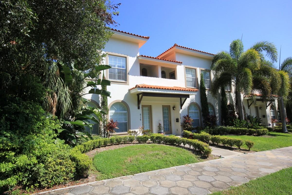 SIXTH AVE VILLAS CONDO - Residential Lease