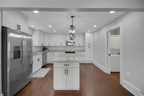 Tiny photo for 30437 Orange Drive, Leesburg, FL 34748 (MLS # G5110964)