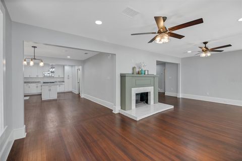 Tiny photo for 30437 Orange Drive, Leesburg, FL 34748 (MLS # G5110964)