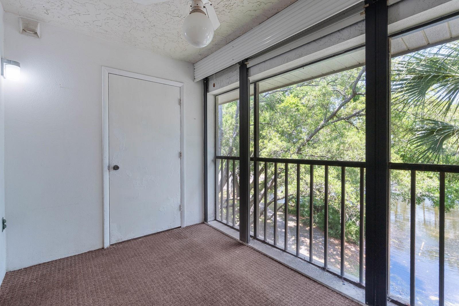 RUSTLEWOOD AT COUNTRYSIDE CONDO - Residential