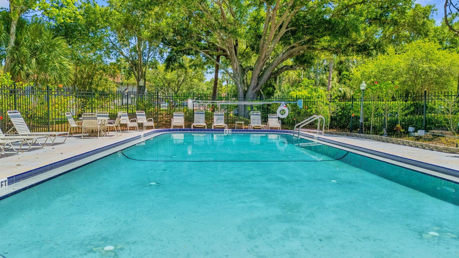 RUSTLEWOOD AT COUNTRYSIDE CONDO - Residential