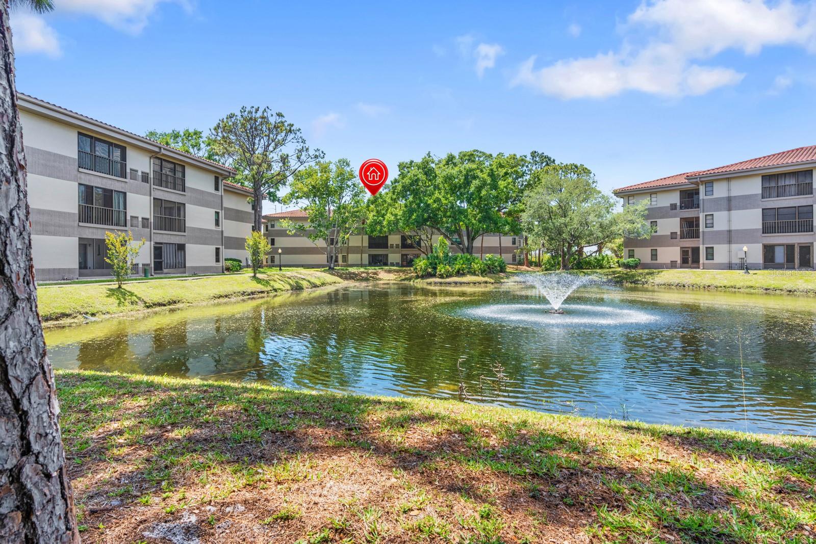 RUSTLEWOOD AT COUNTRYSIDE CONDO - Residential