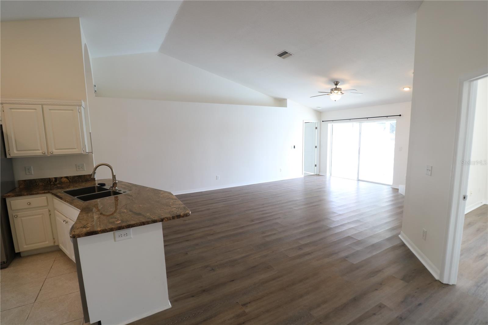 WILLOW BEND - Residential Lease