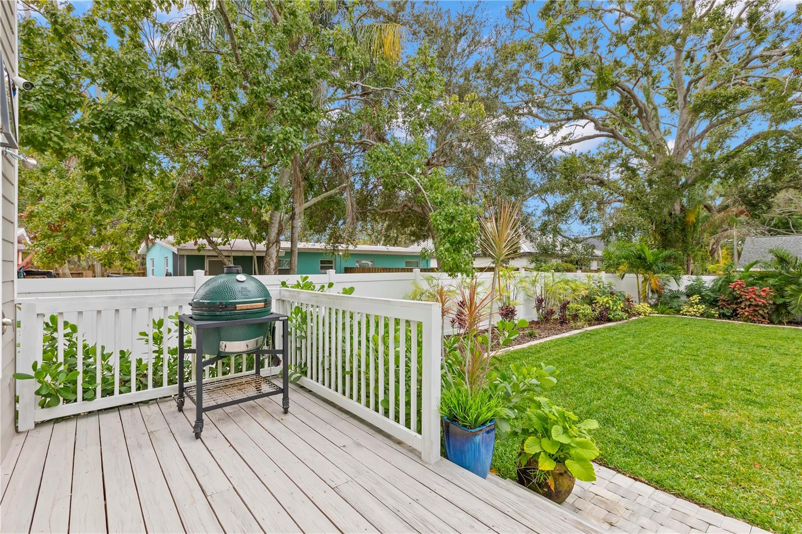 SPRING PARK REV - Residential