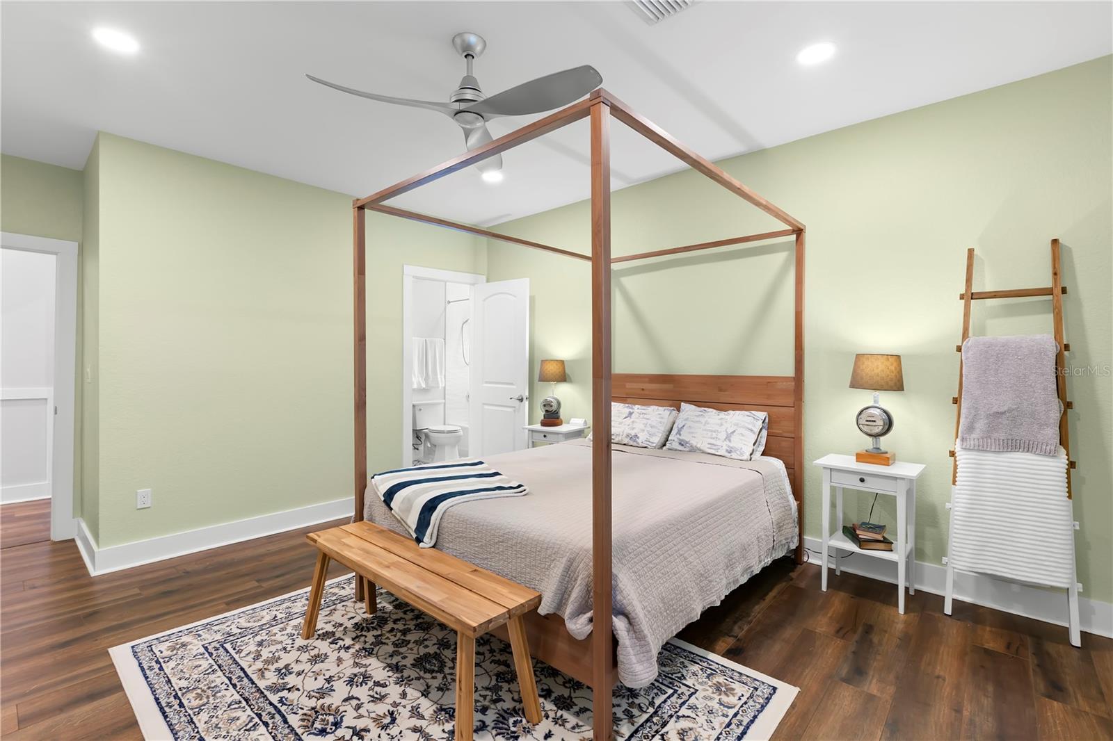 SPRING PARK REV - Residential