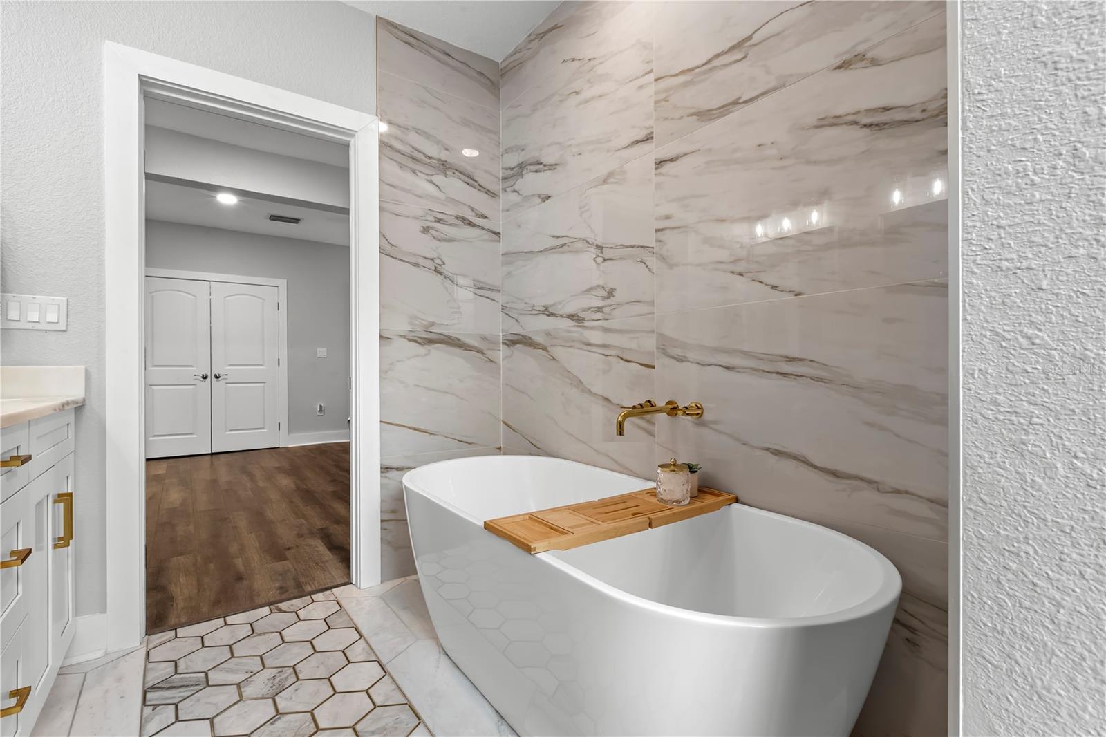 SPRING PARK REV - Residential