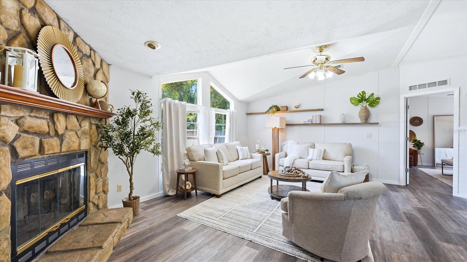 ALLENDALE ACRES - Residential