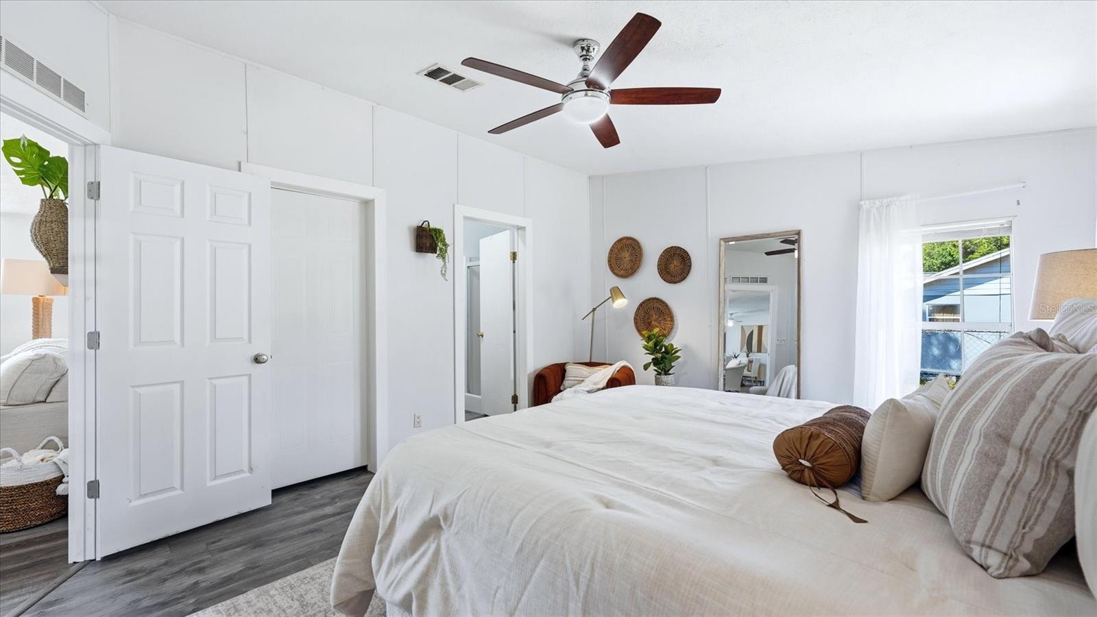 ALLENDALE ACRES - Residential