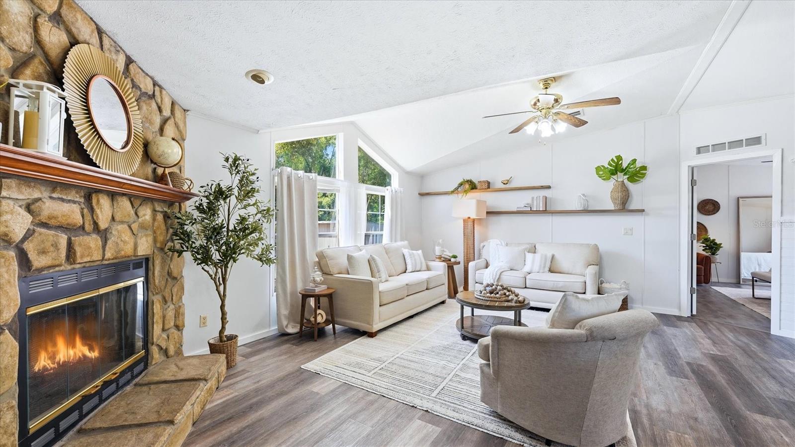 ALLENDALE ACRES - Residential