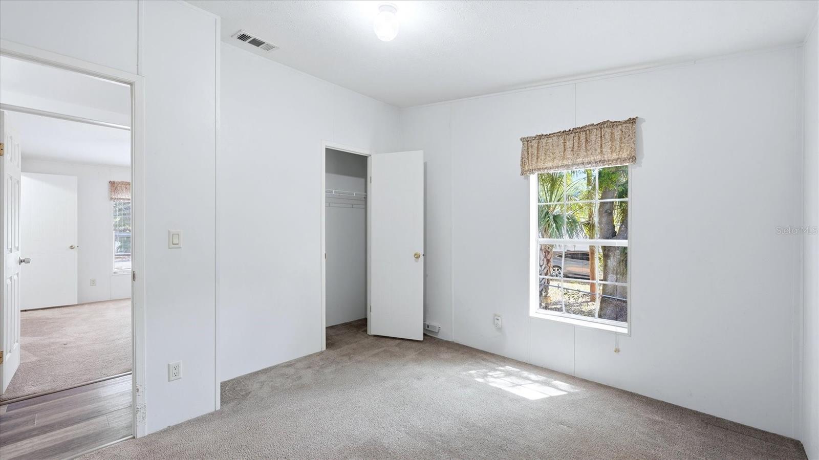 ALLENDALE ACRES - Residential