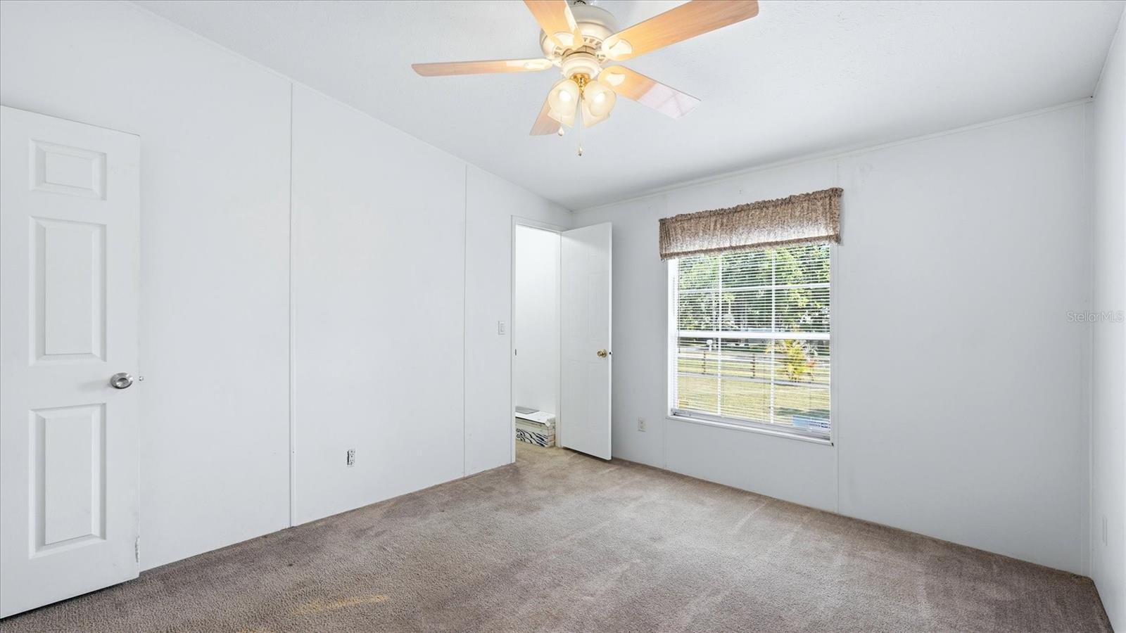 ALLENDALE ACRES - Residential