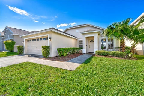 Photo of 136 Troon Circle, Davenport, FL 33897 (MLS # S5156816)