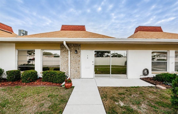 4345 TAHITIAN GARDENS CIR APT G, HOLIDAY, FL 34691 - Image 8a8e9a4606833f18b5ead4d91fe1ee45/928035358