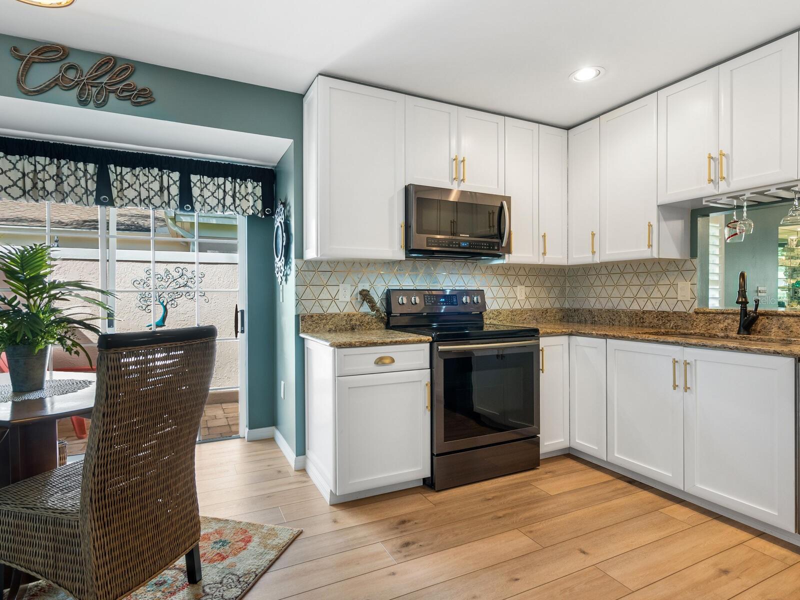 CHANTECLAIRE - Residential