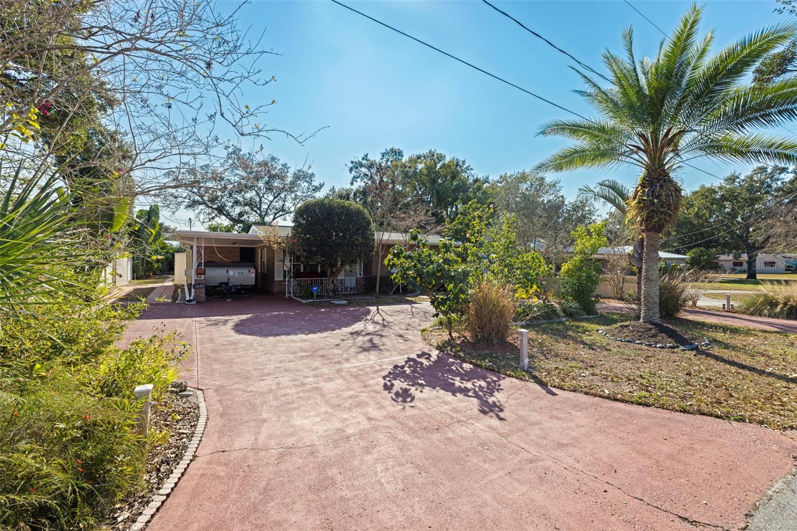 GOLFLAND OF TAMPAS NORTH SIDE - Residential