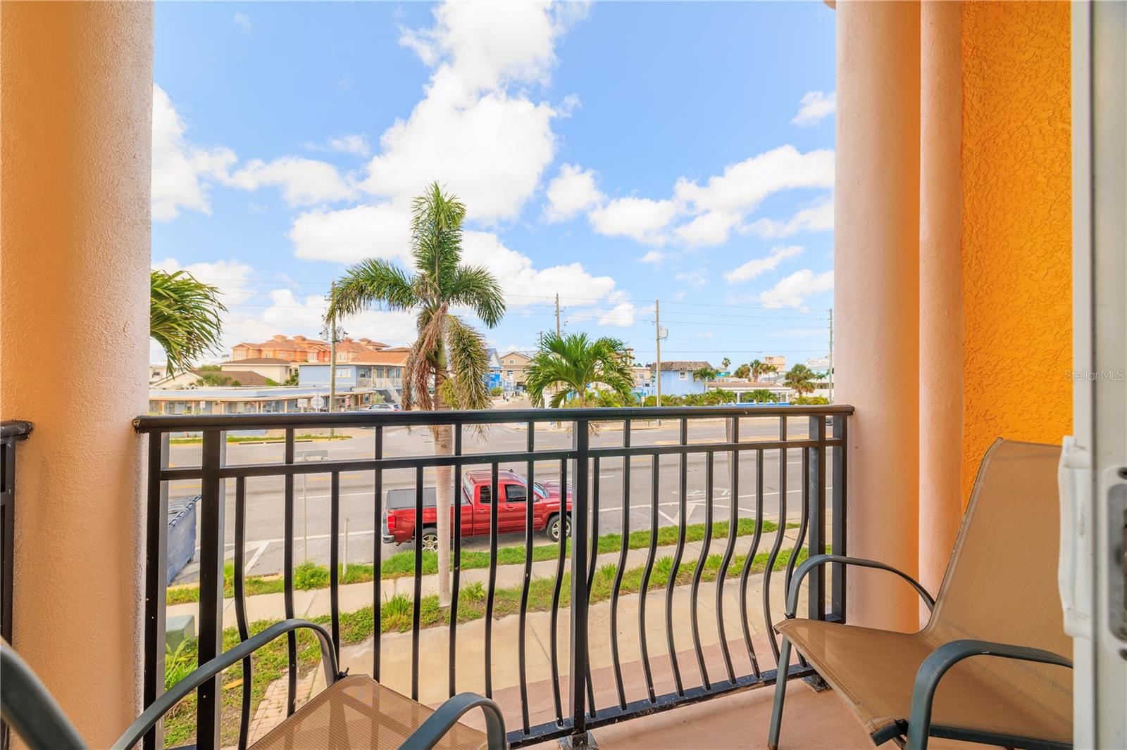 EMILIA TWNHMS OF REDINGTON SHORES REP - Residential