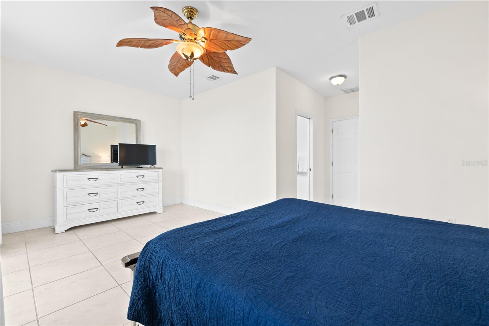 EMILIA TWNHMS OF REDINGTON SHORES REP - Residential