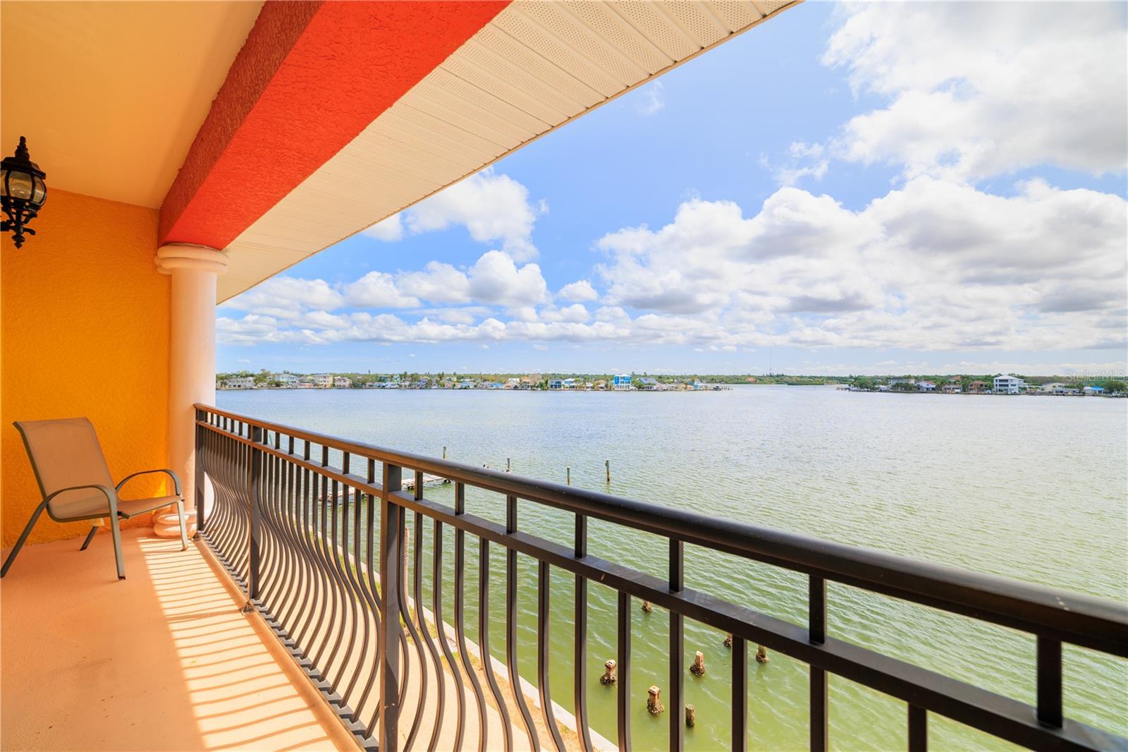 EMILIA TWNHMS OF REDINGTON SHORES REP - Residential